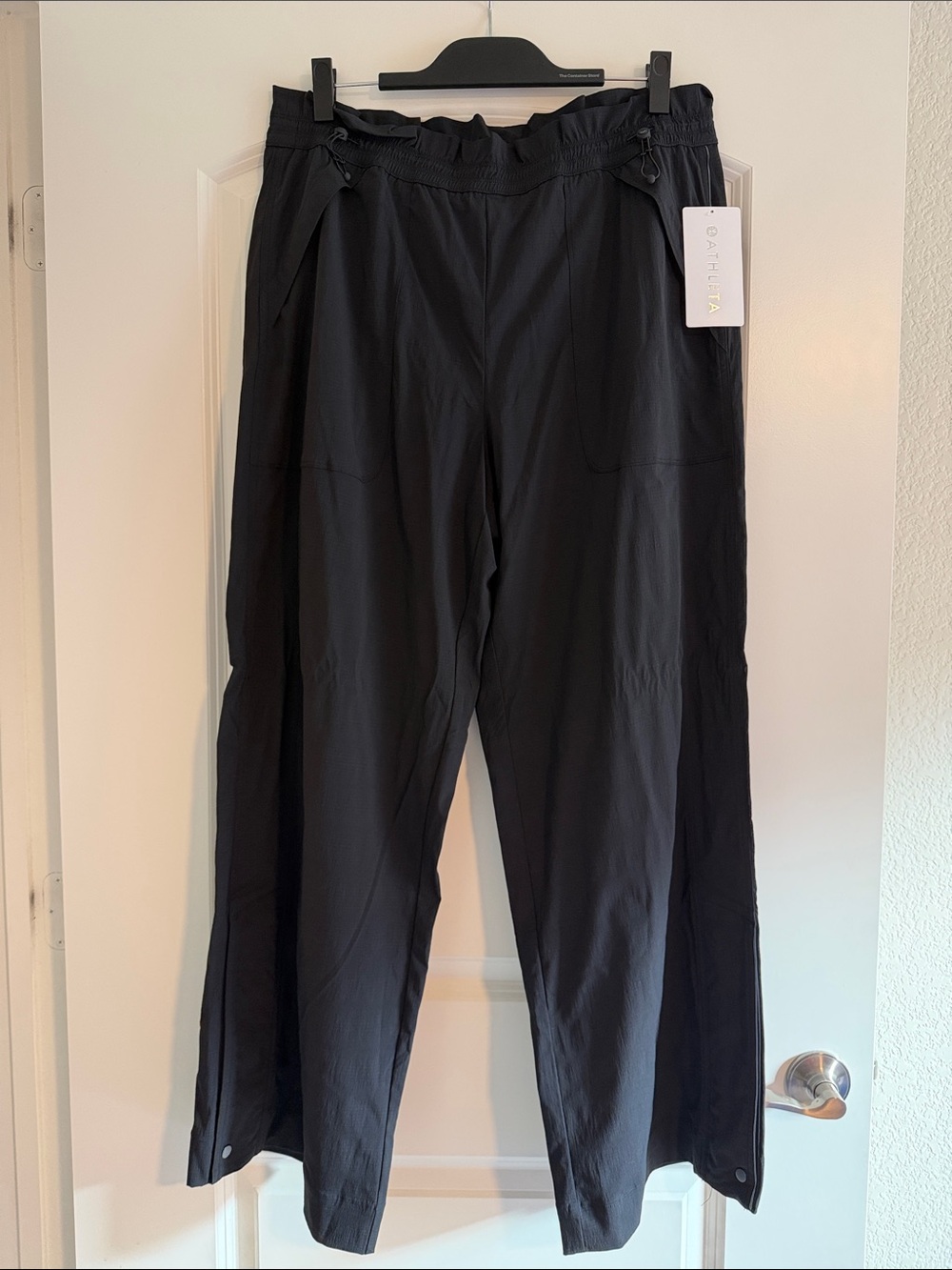 Athleta Trekkie High Rise Parachute Pant